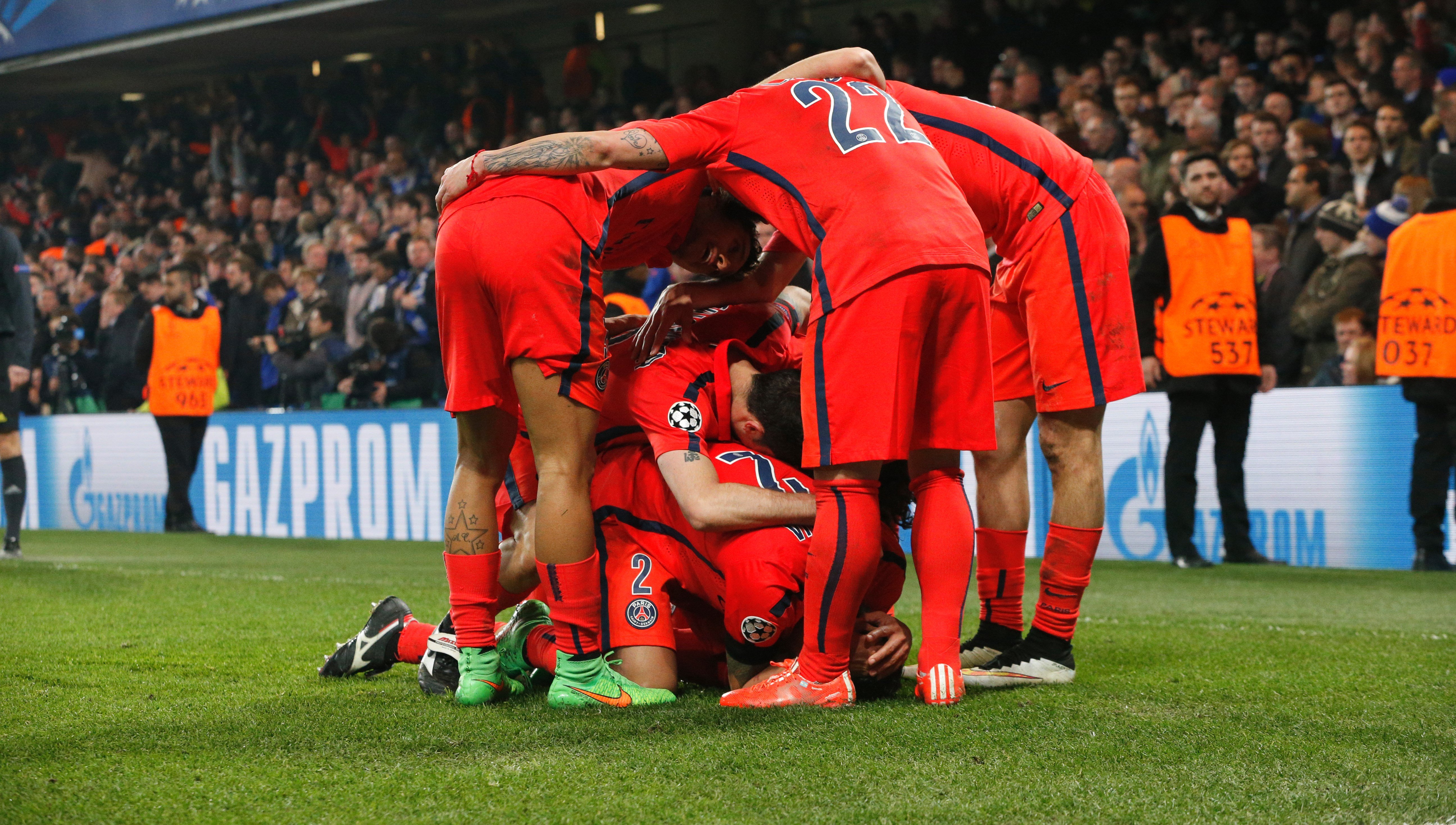 Zlatan Ibrahimovic: Angry PSG manager Laurent Blanc hopes striker