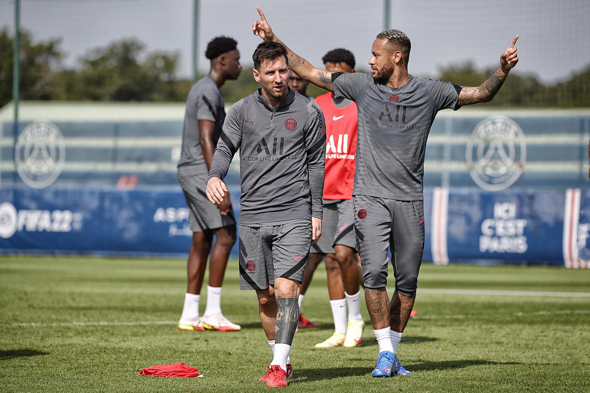 Tercera equipacion del psg 2021 online