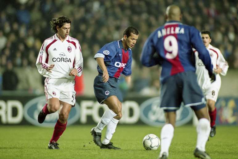 /media/256304/23-milan-2001.jpg