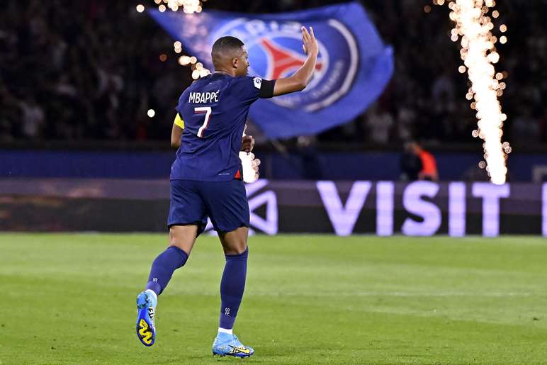 /media/256305/35-milan-mbappe.jpg