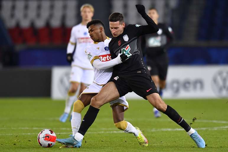 /media/266307/1-rennes-nice-draxler.jpg