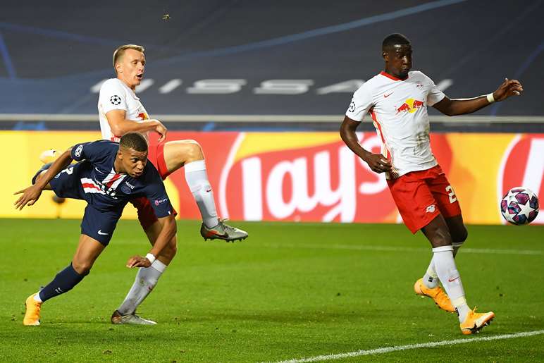 /media/267956/8-mbappe-leipzig.jpg