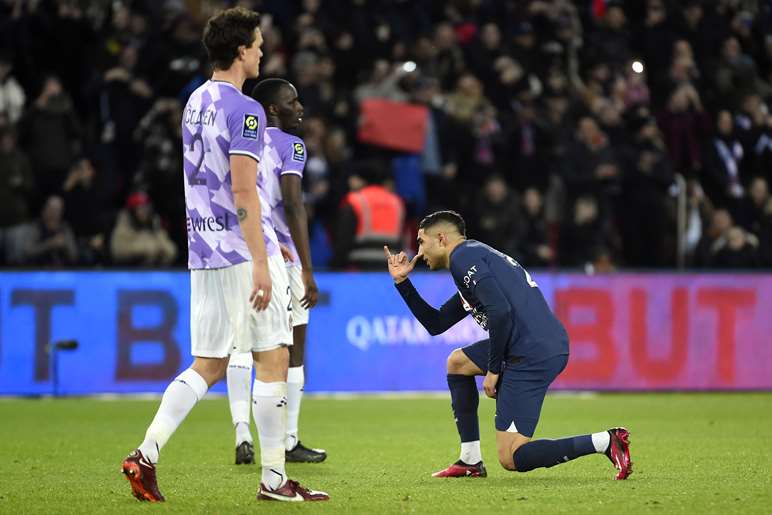 /media/269128/13-toulouse-joie-hakimi.jpg