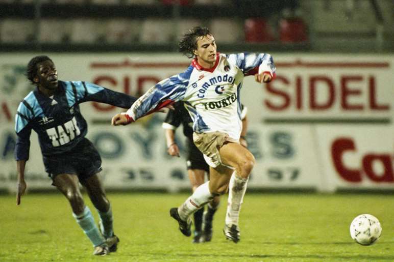 /media/272374/39-ginola-le-havre.jpg