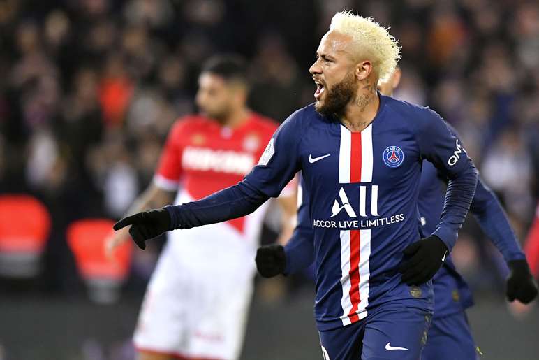 /media/281418/3-joie-neymar.jpg