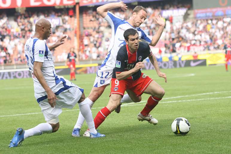 /media/290808/6-26-04-2008-psg-auxerre-3-1.jpg