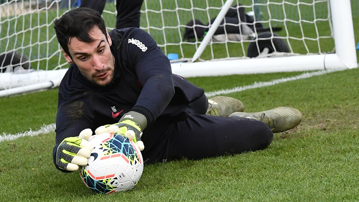Joga futebol com os amigos e quer melhorar?